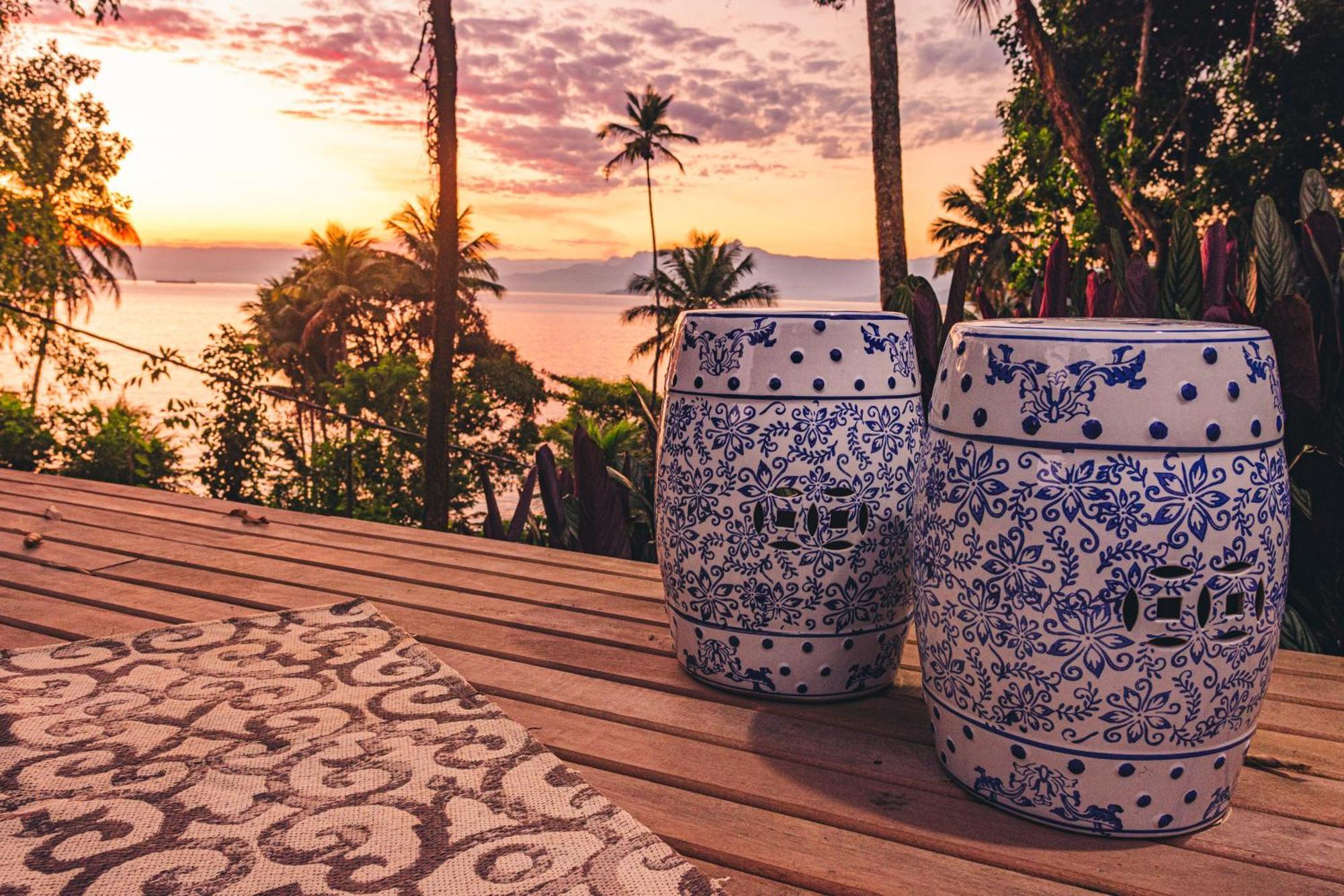 Pousada Sobre A Rocha Praia de Araçatiba Exterior foto